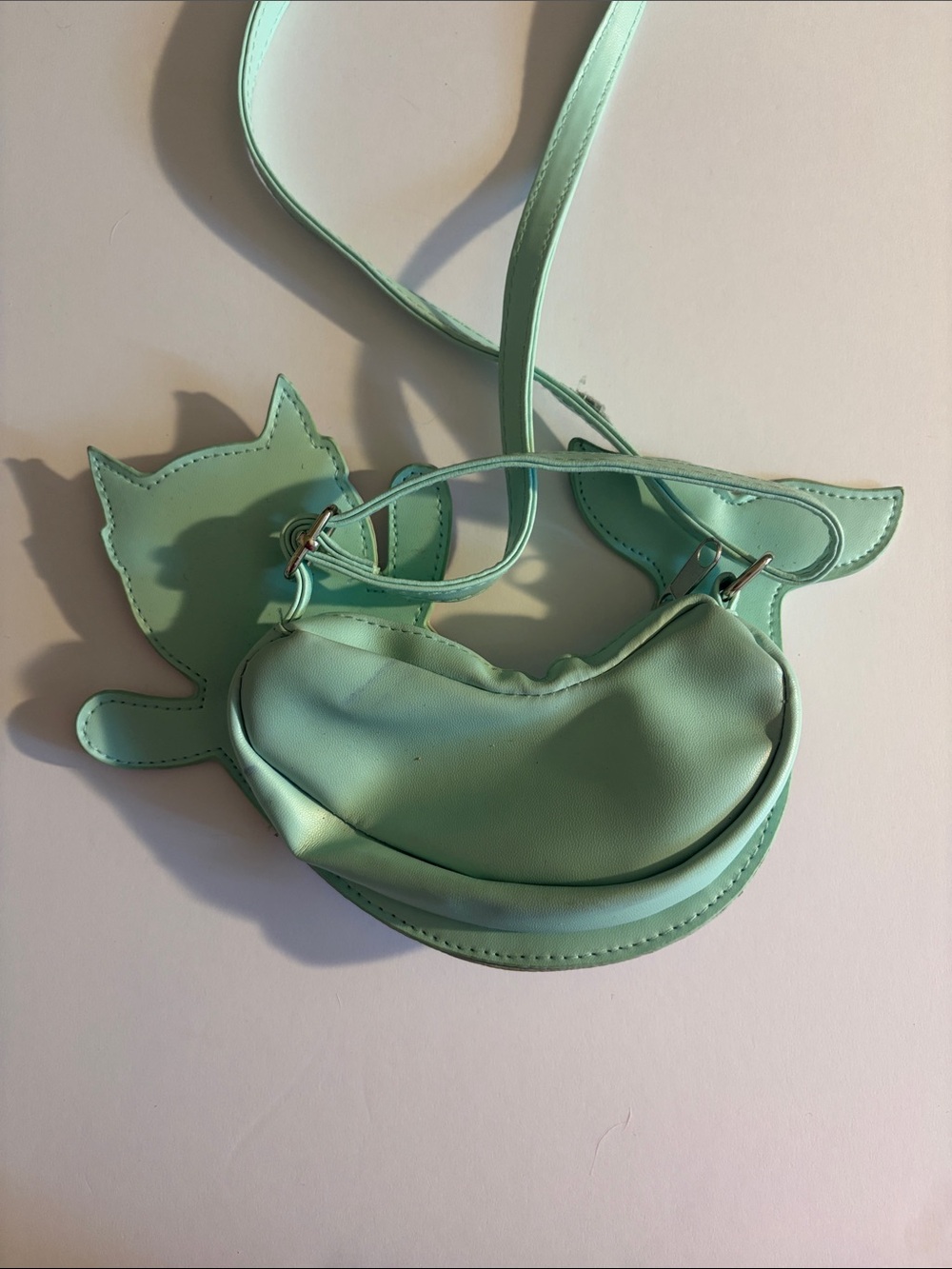 Holographic Mermaid Cat Crossbody Bag in Mint and Pink - Picture 2 of 2